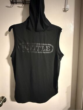 EUC Men’s BATTLE Sleeveless Light Action Hoodie Size A/M